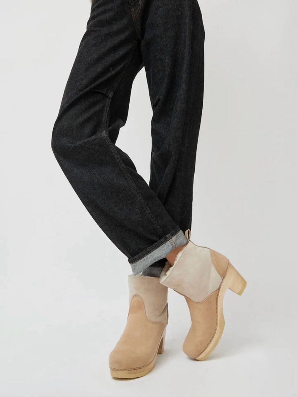 No.6 5" Pull On Shearling Clog Boot on High Heel in Bone Suede sz 37